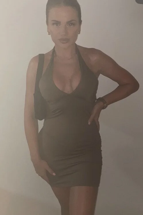 LauraLovely's Offline XXX Chat