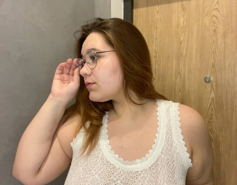 Elma_May_01's Offline XXX Chat