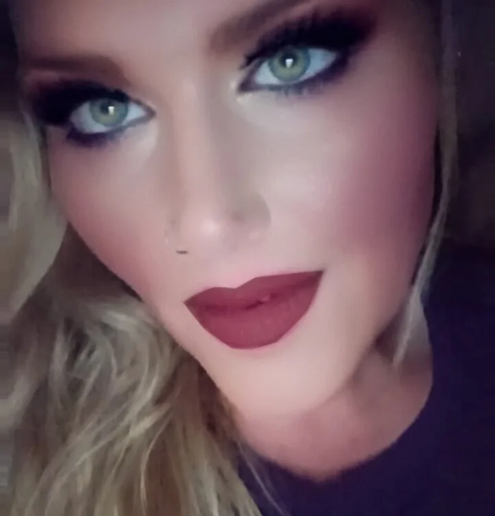 KindSwiftSpirit2's Offline Chat Room
