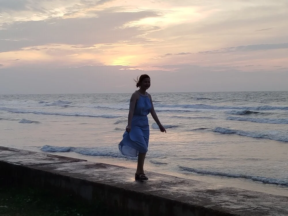 Emma_Linh Offline XXX-Chat