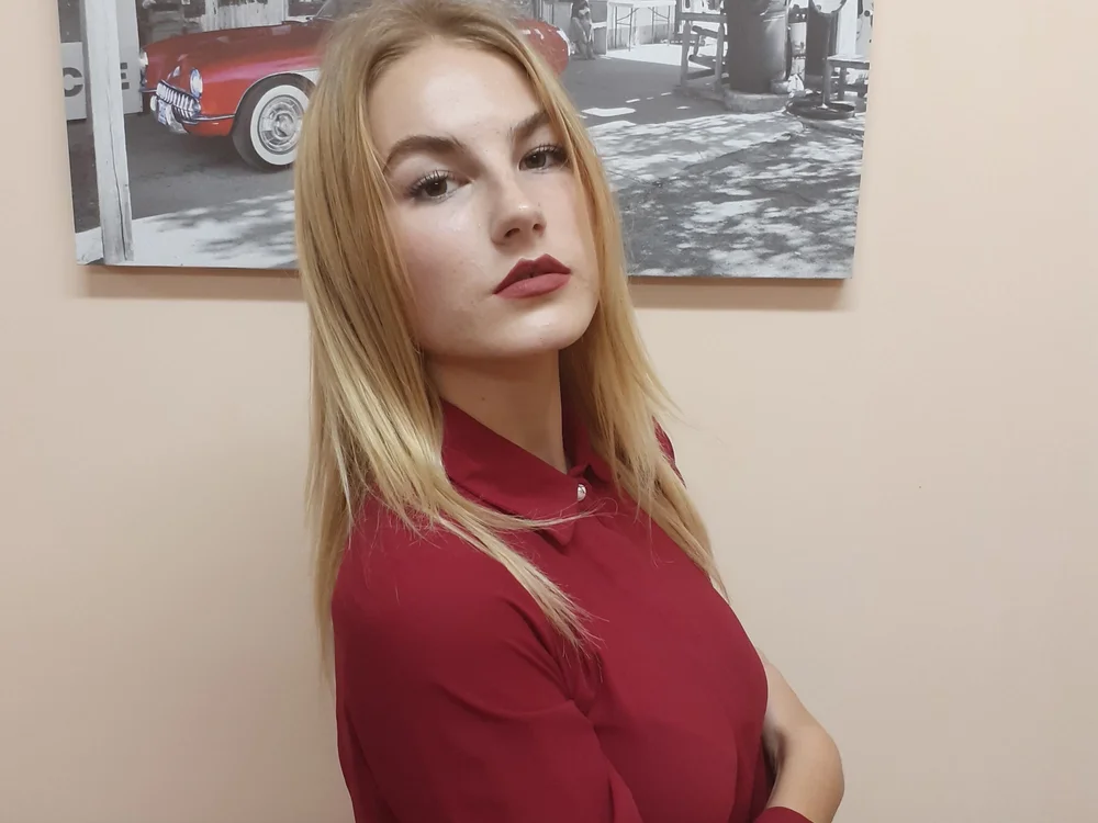 petite_jane18's Offline Chat Room