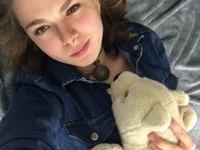 LadyHotHotXz webcam