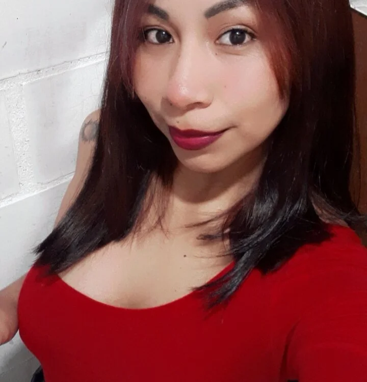 selene_gils offline XXX-chat