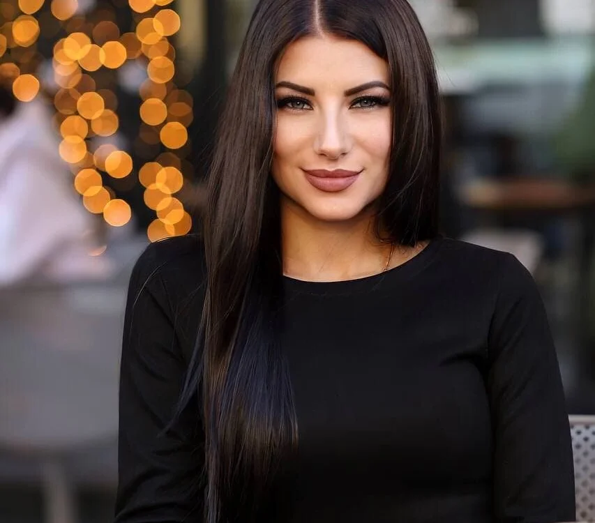 NikkiVoice's Offline XXX Chat