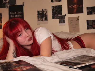 Hyuna_Flowers Female Twerkwhite Online Webcam Adult