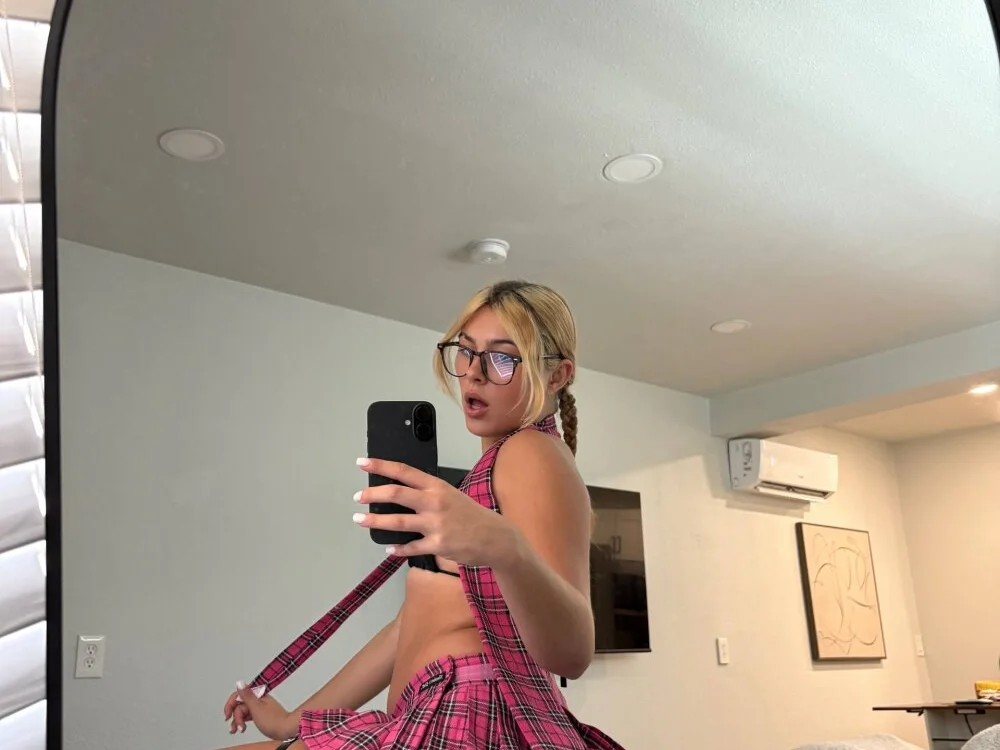 Lalaaxo: συνομιλία ΧΧΧ εκτός σύνδεσης