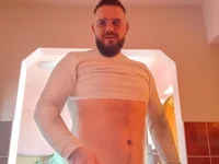 Enzo9911's webcam live show