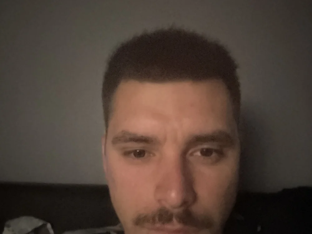 AdymaN199 offline chatrum