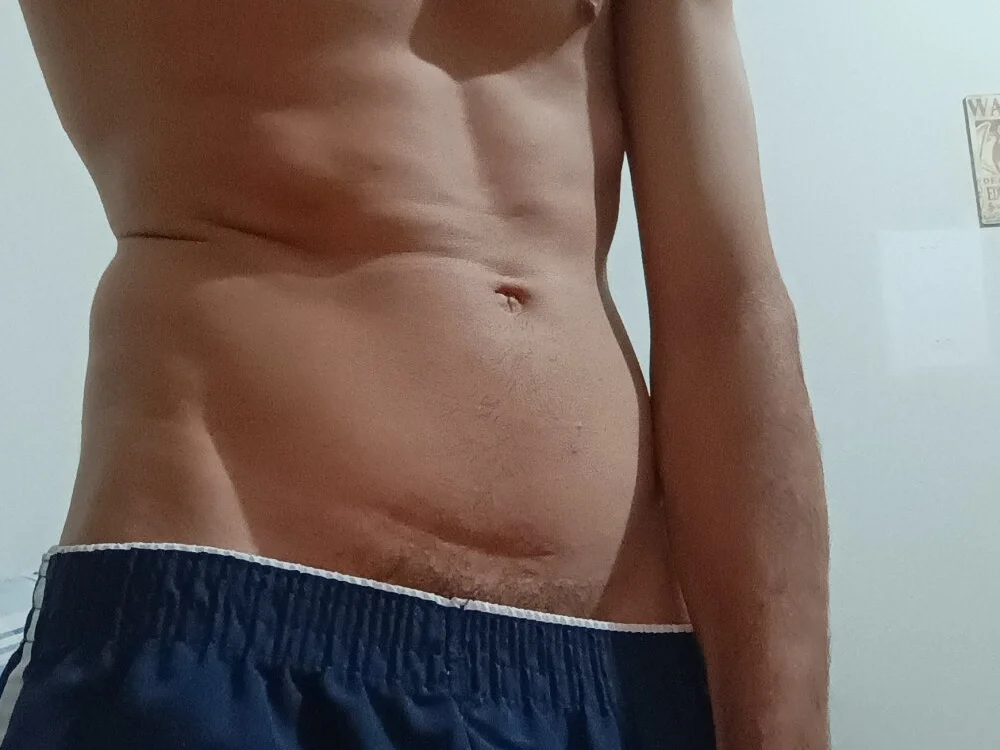 Ace_zyn's Offline XXX Chat