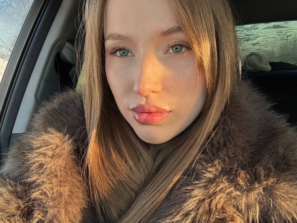 NoraWest's Offline XXX Chat