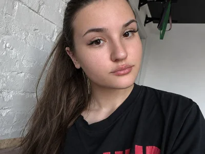 SeeFister Female Petite Online Cam Sex