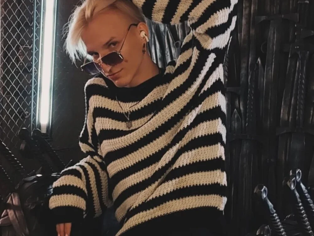 Limon_chik's Offline XXX Chat