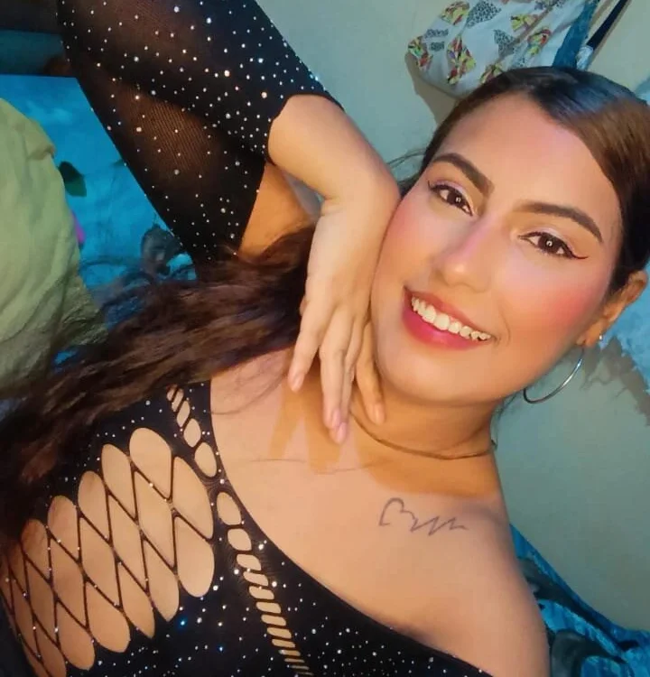 lucy_alvarezz offline XXX-chat