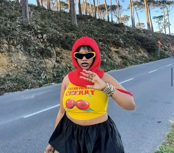 STEFFIE_49 offline XXX-chat