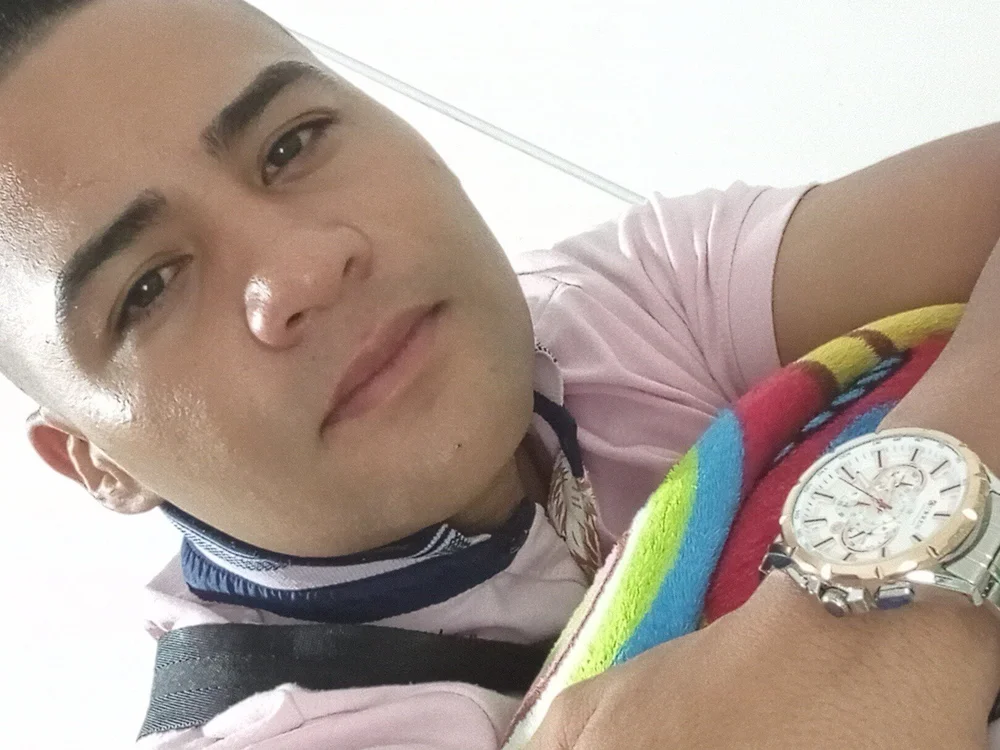 Chat XXX offline de REYANIER