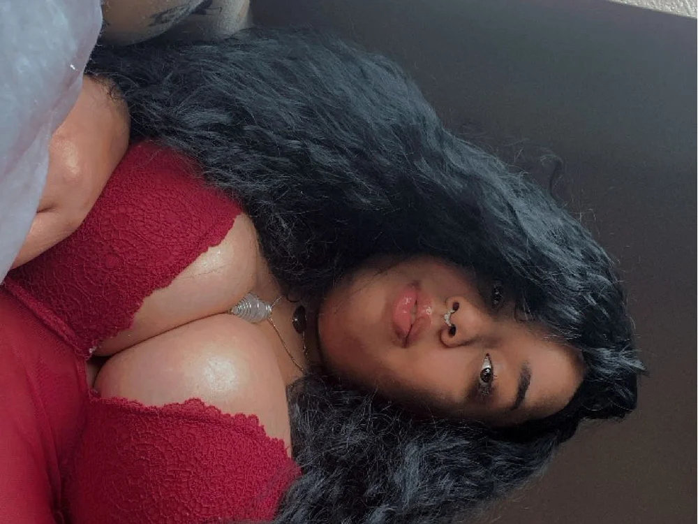 JulietAguilera offline chatrum