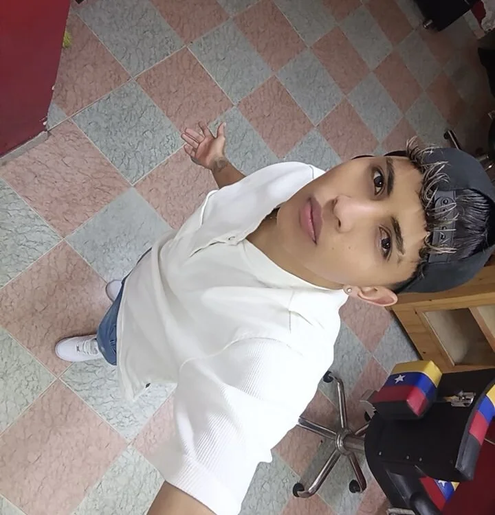 Offline XXX chat modela Deedpool_20cm