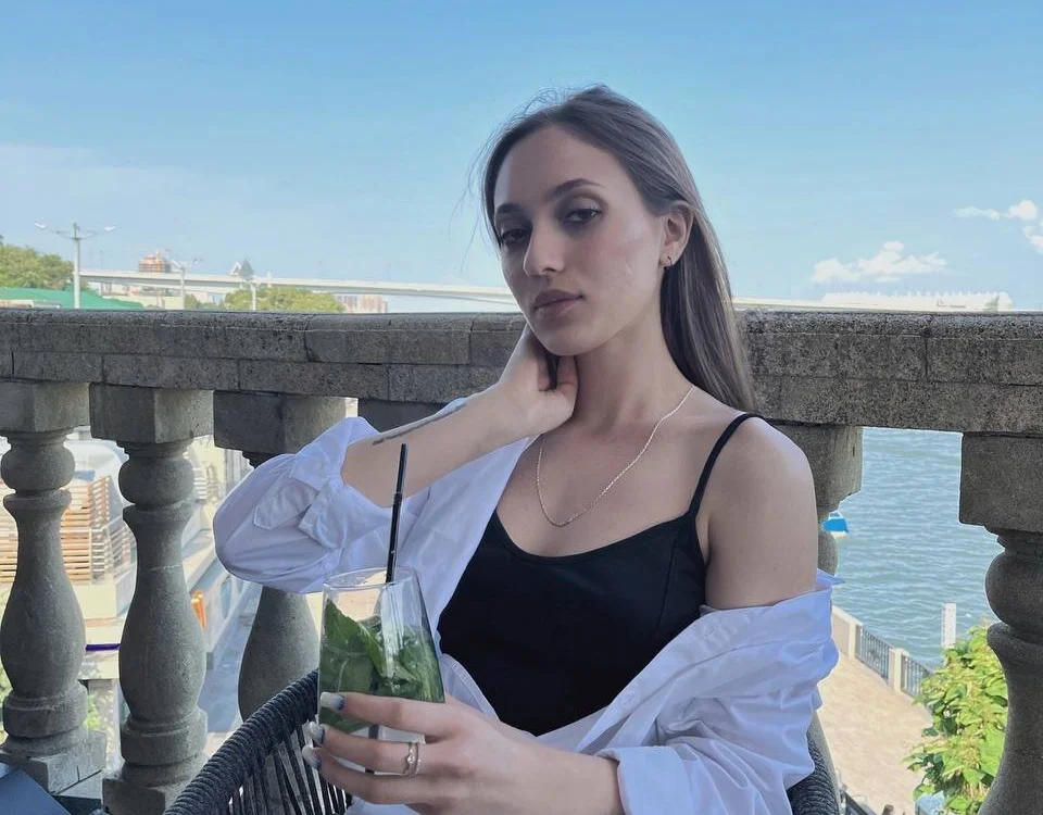 EleanHolm's Offline XXX Chat