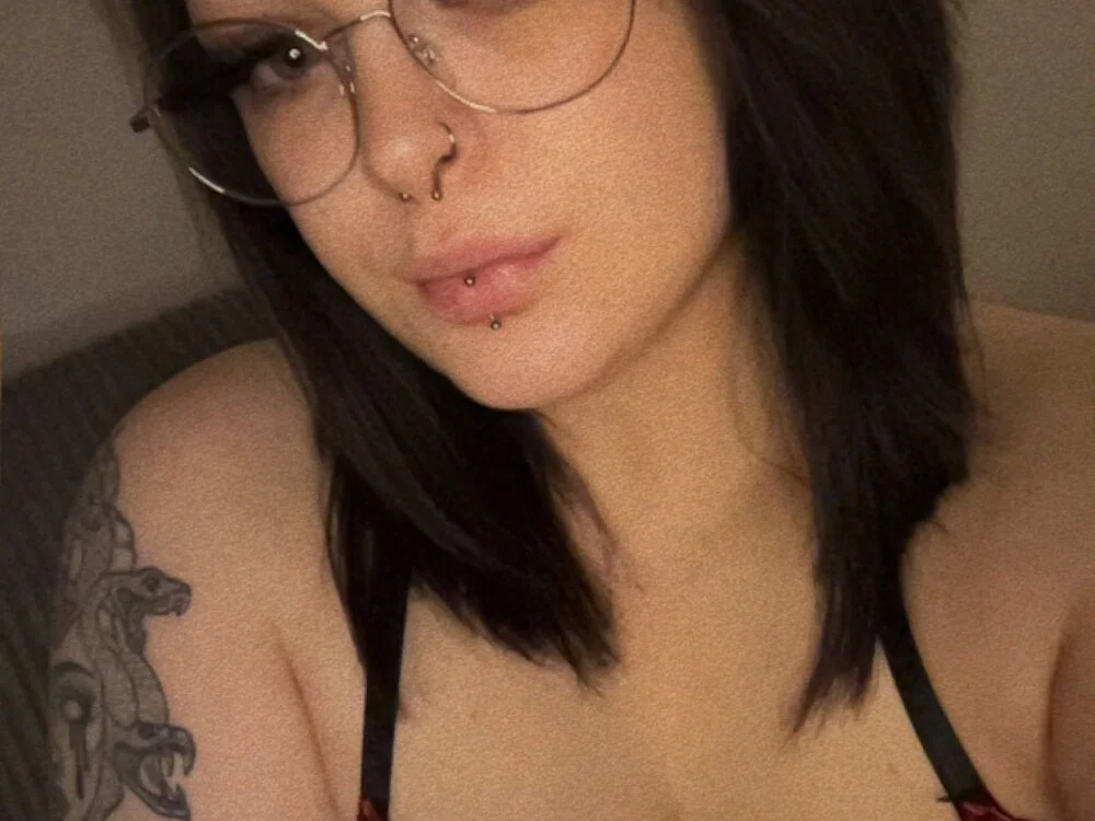 Saucy-Serenity offline XXX-chat