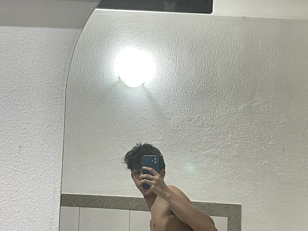 Офлайн-чат XXX ethan_lezama