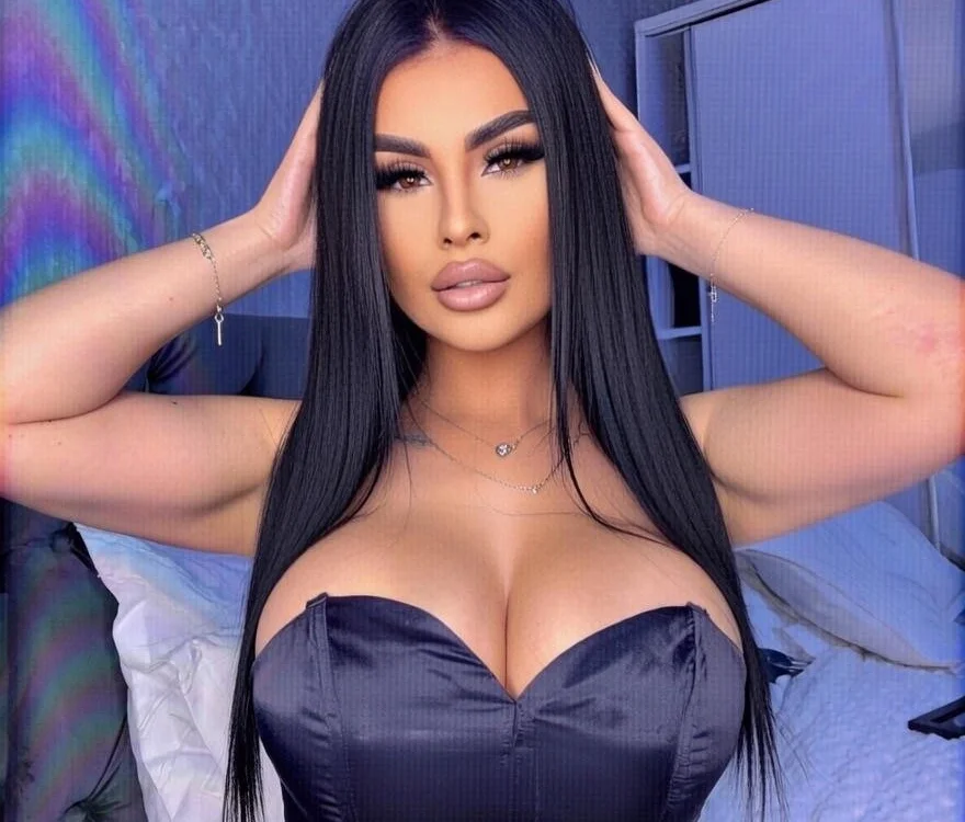 دردشة kitty_hotxx الجنسية دون اتصال