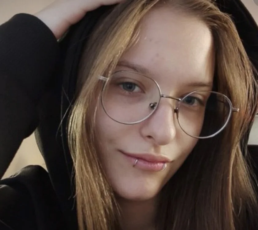 Miranda__Low's Offline XXX Chat