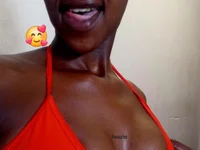 Модель DarkAfricanLadyxx