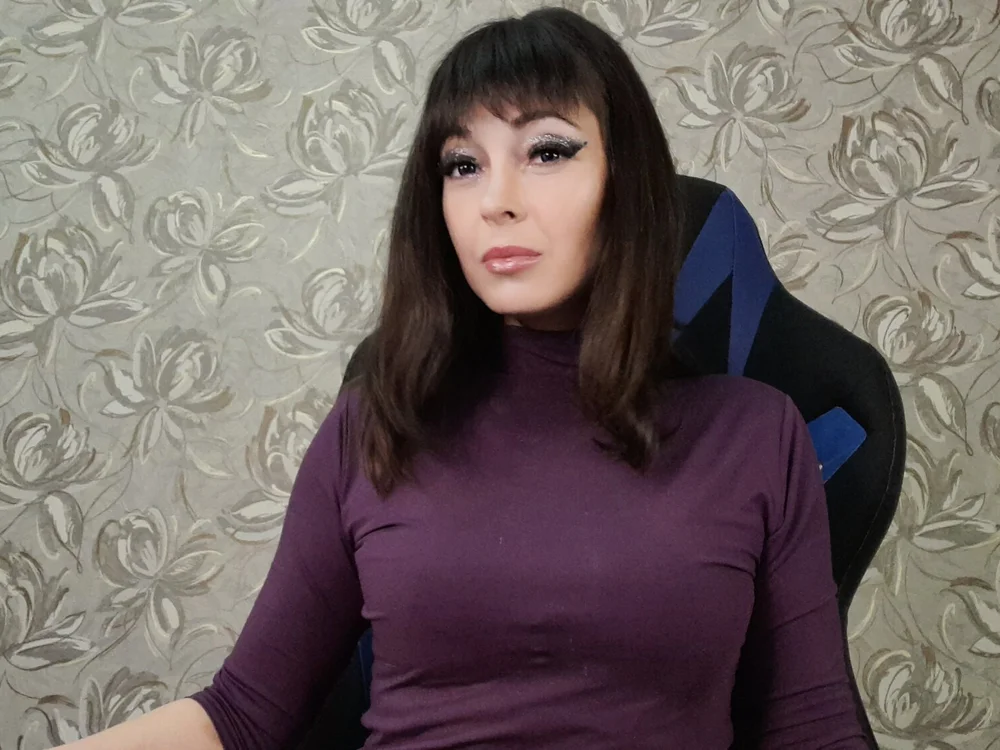 melody_bright's Offline Chat Room
