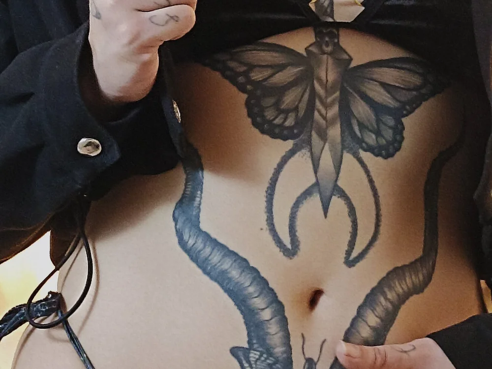 AteneaRockstar04n Offline XXX chat