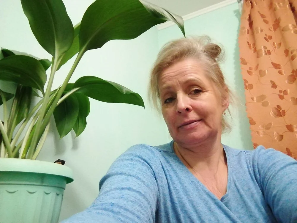 SolomiyaSwan's Offline XXX Chat