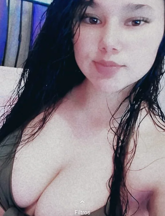 SusanDamara's Offline Chat Room