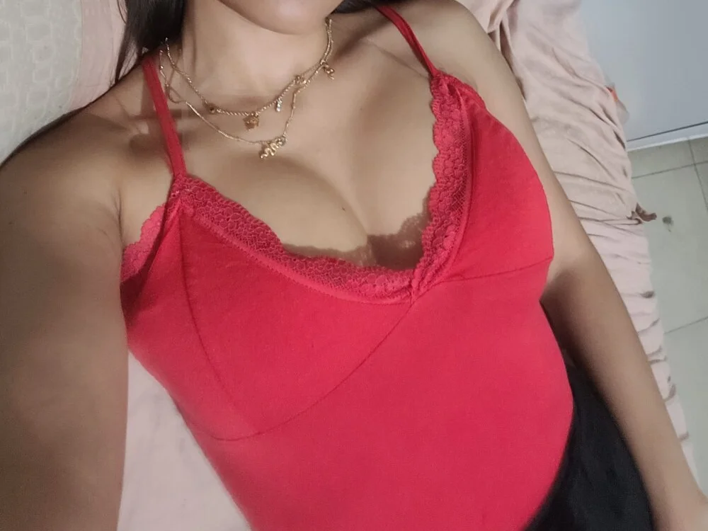 luz_94のオフラインXXXチャット