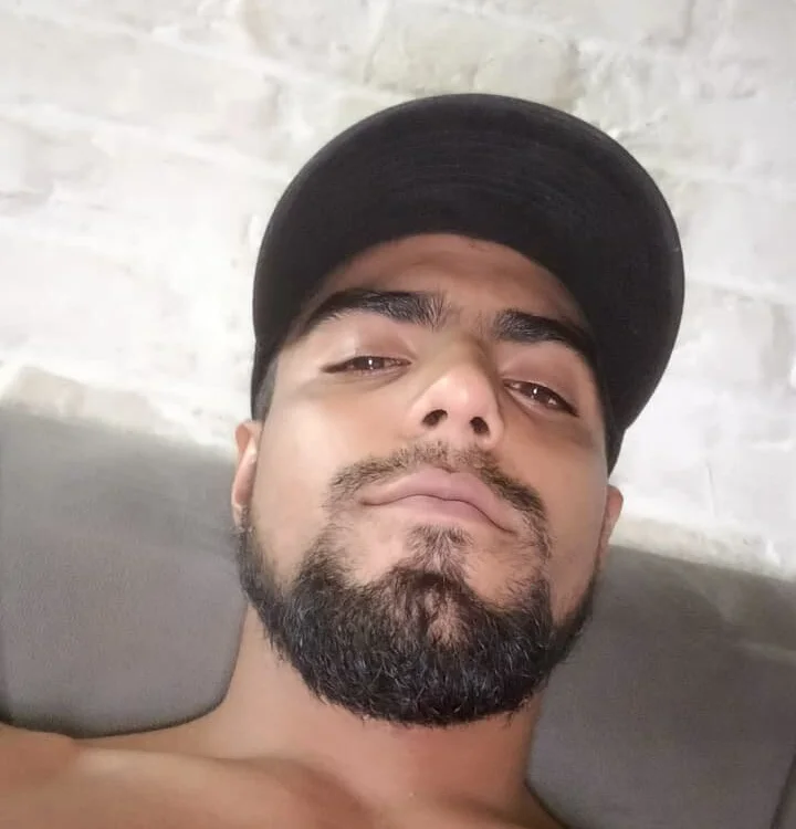 phyron_x's Offline XXX Chat