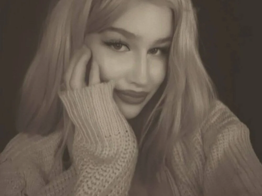 Офлайн-чат XXX LovelytLuna