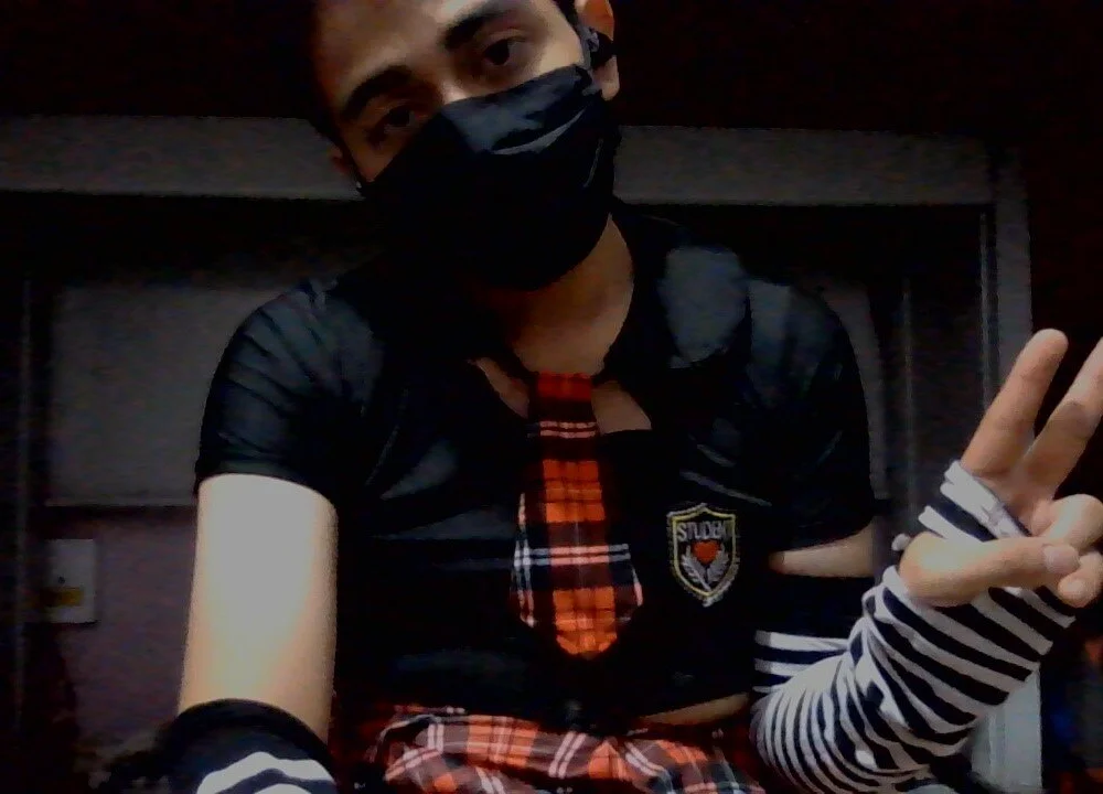Da_Attempt_Shy_Femboy Ruang Obrolan Offline