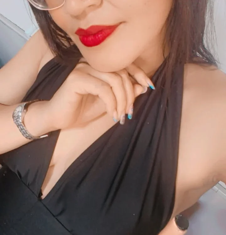 shantall99n Offline XXX chat
