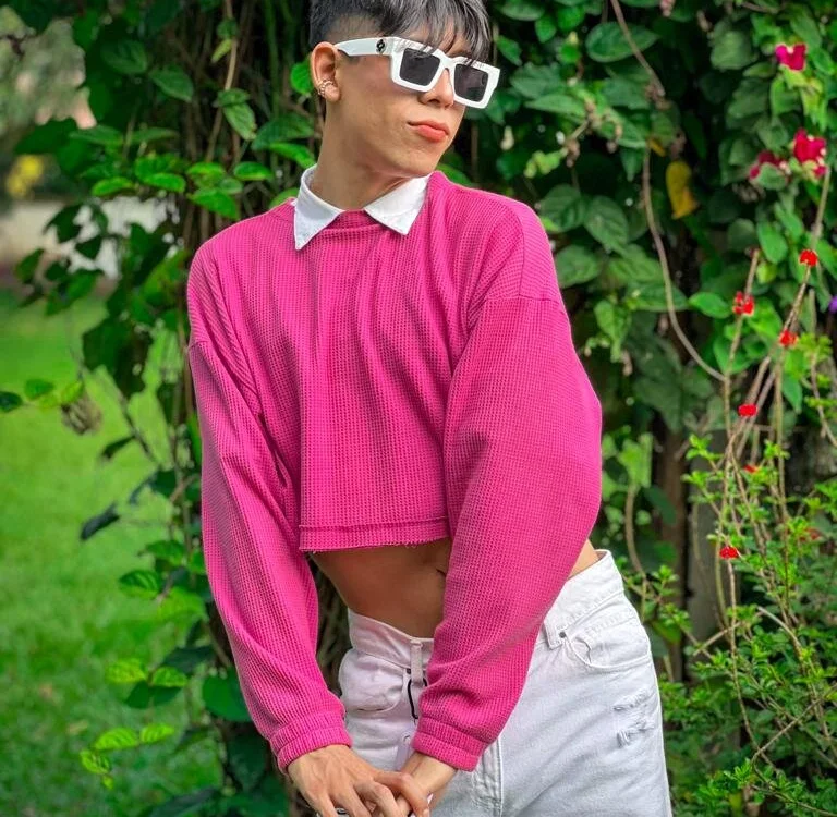 ห้องแชทออฟไลน์ของ Timoty_adams01