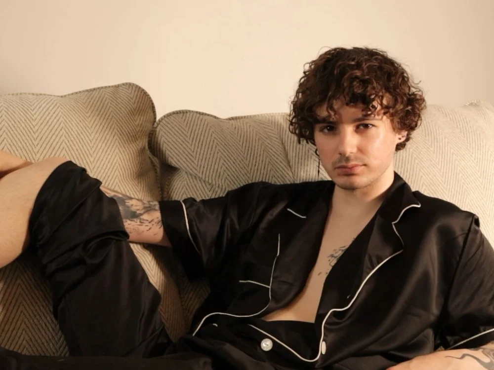milomontanaaa's Offline XXX Chat