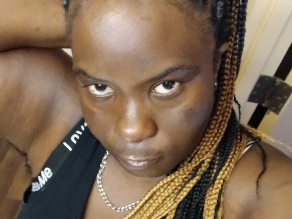Cuminside881920's Offline Chat Room