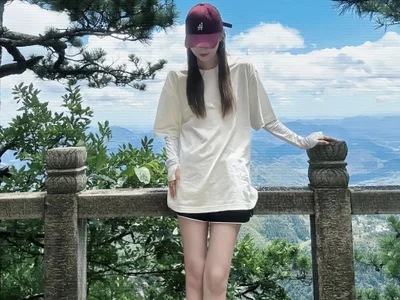 Yaooooo-Y Adlı Modelin Çevrimdışı XXX Sohbeti