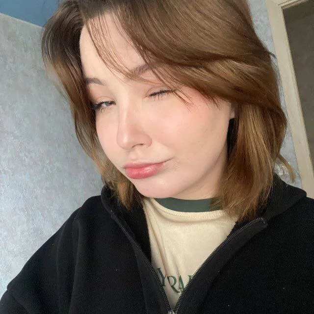 RachelleHeth's Offline Chat Room