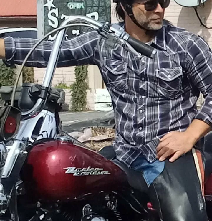 ww77Scholar Chat XXX offline