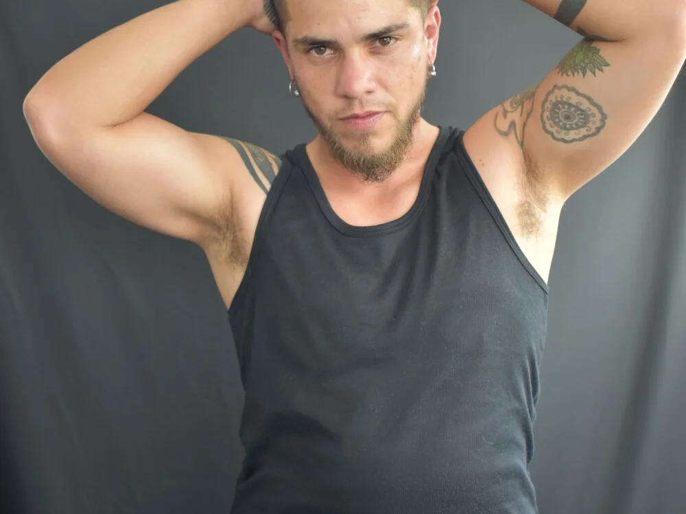 Beard_xox Offline XXX-chat