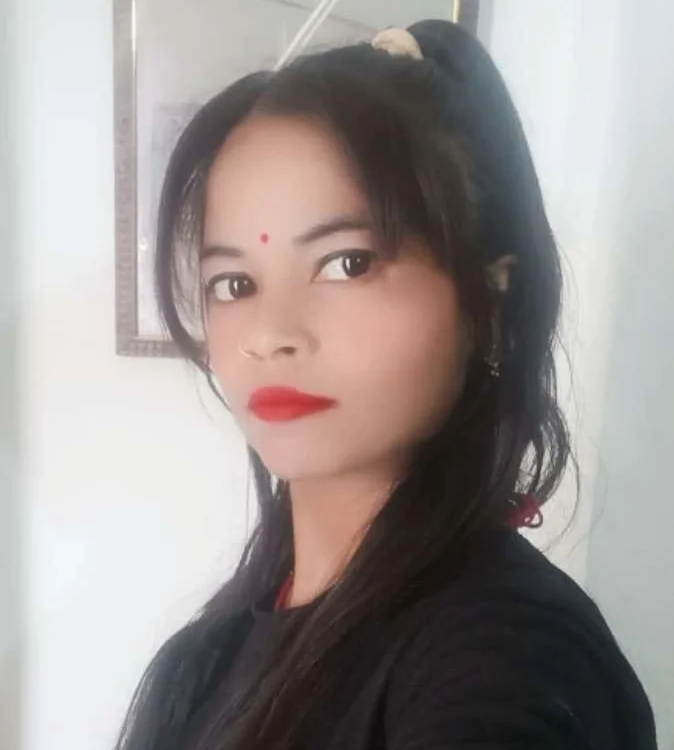 Offline chatovací místnost MEENA_ROY
