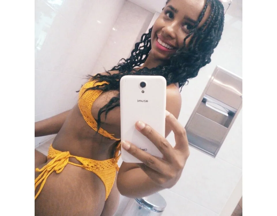 Tamara_Whight's Offline XXX Chat