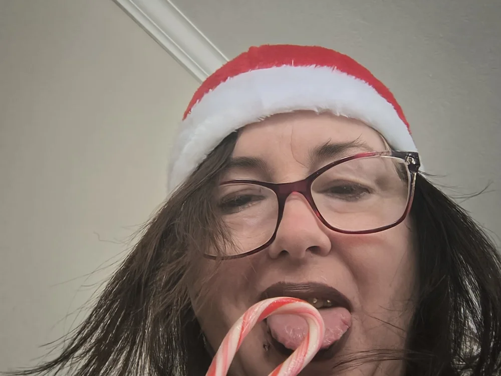Sexyhoneybee1's most recent online preview