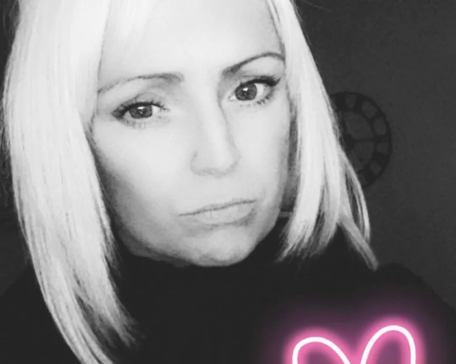 cassie_Dean's Offline XXX Chat