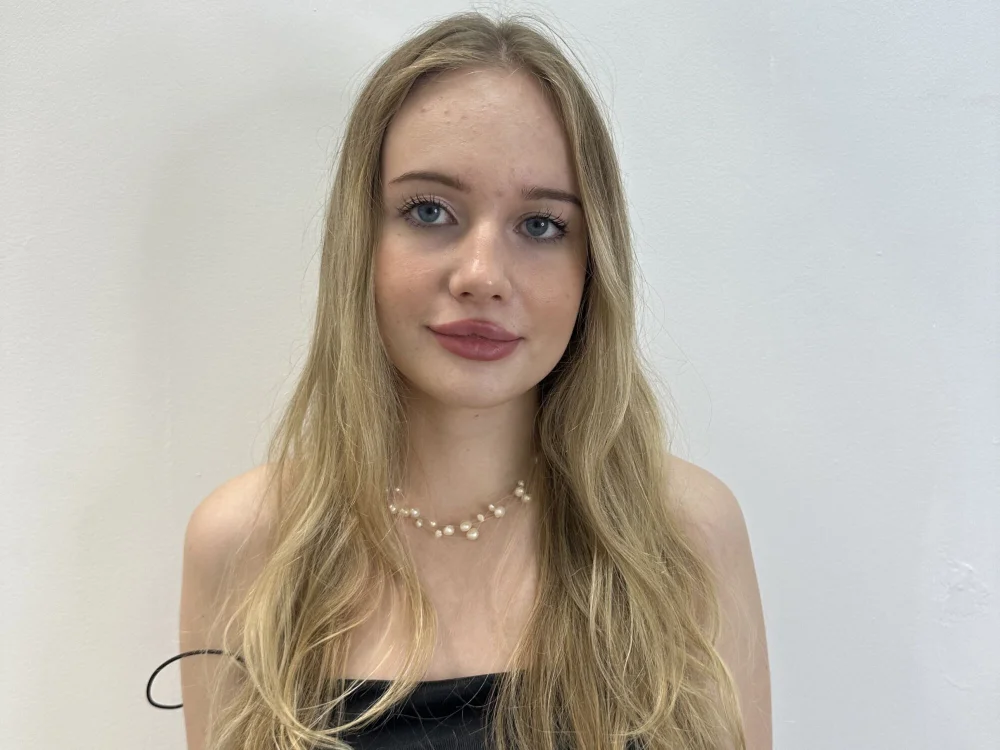 TrishaCarey's Offline Chat Room