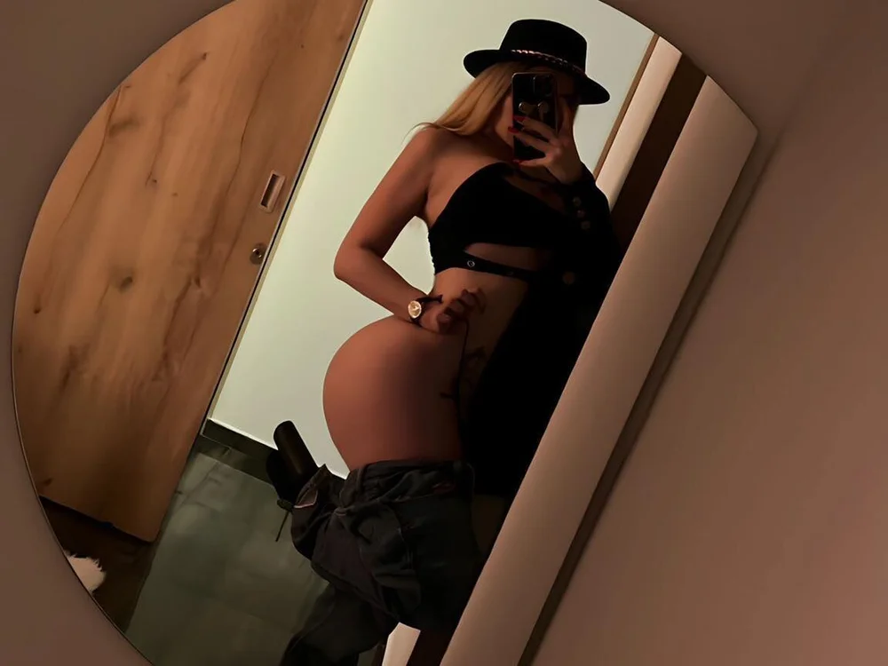 Pixxel_duffmas' Offline XXX Chat