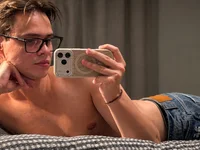 jaspergrin 🎃 live naked stream